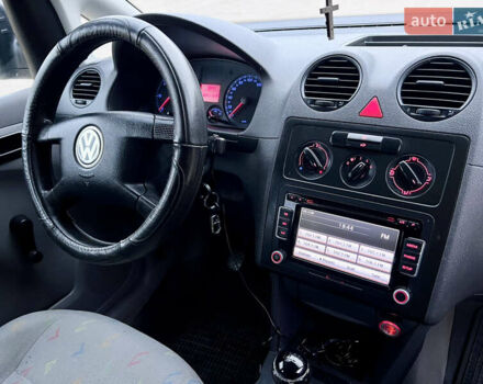 Серый Фольксваген Кадди, объемом двигателя 2 л и пробегом 286 тыс. км за 5499 $, фото 29 на Automoto.ua