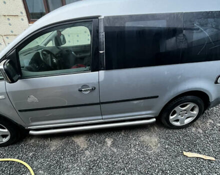 Серый Фольксваген Кадди, объемом двигателя 1.97 л и пробегом 364 тыс. км за 5000 $, фото 7 на Automoto.ua