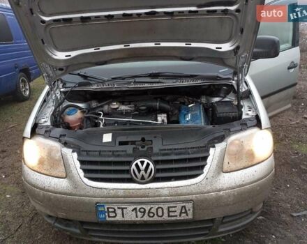 Серый Фольксваген Кадди, объемом двигателя 1.9 л и пробегом 400 тыс. км за 2839 $, фото 5 на Automoto.ua