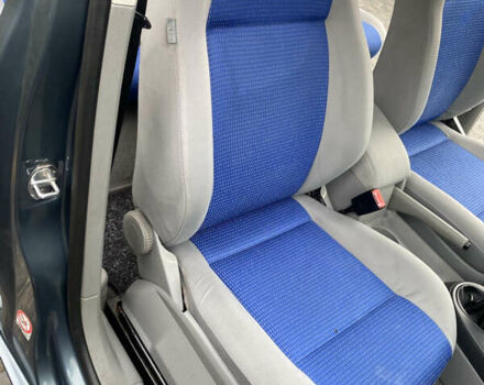 Сірий Фольксваген Кадді, об'ємом двигуна 1.6 л та пробігом 216 тис. км за 6000 $, фото 32 на Automoto.ua