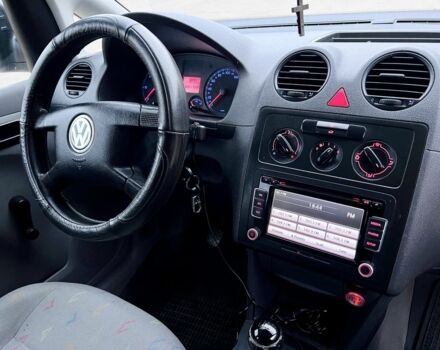 Серый Фольксваген Кадди, объемом двигателя 2 л и пробегом 286 тыс. км за 5499 $, фото 14 на Automoto.ua