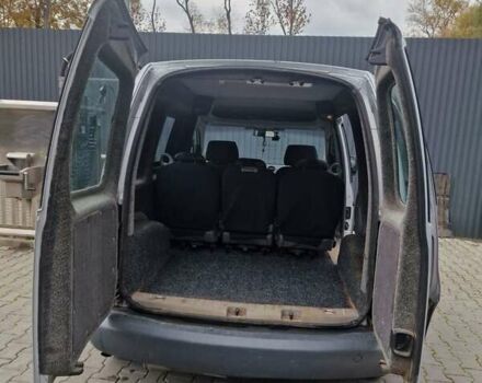 Серый Фольксваген Кадди, объемом двигателя 1.98 л и пробегом 220 тыс. км за 4500 $, фото 5 на Automoto.ua