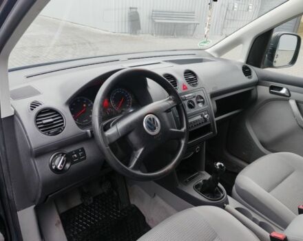 Серый Фольксваген Кадди, объемом двигателя 1.6 л и пробегом 220 тыс. км за 7000 $, фото 15 на Automoto.ua