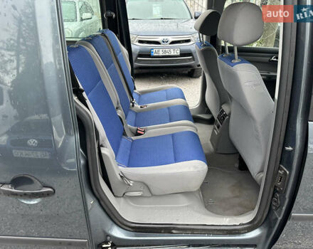 Серый Фольксваген Кадди, объемом двигателя 1.6 л и пробегом 220 тыс. км за 6900 $, фото 15 на Automoto.ua