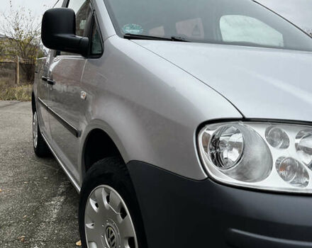 Сірий Фольксваген Кадді, об'ємом двигуна 1.6 л та пробігом 239 тис. км за 7200 $, фото 10 на Automoto.ua