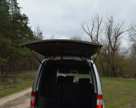 Серый Фольксваген Кадди, объемом двигателя 1.9 л и пробегом 260 тыс. км за 5499 $, фото 12 на Automoto.ua