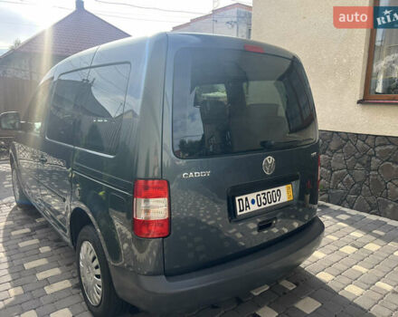 Серый Фольксваген Кадди, объемом двигателя 1.4 л и пробегом 170 тыс. км за 6950 $, фото 21 на Automoto.ua
