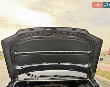 Серый Фольксваген Кадди, объемом двигателя 1.6 л и пробегом 227 тыс. км за 7899 $, фото 77 на Automoto.ua