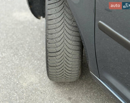 Серый Фольксваген Кадди, объемом двигателя 1.6 л и пробегом 227 тыс. км за 7899 $, фото 17 на Automoto.ua