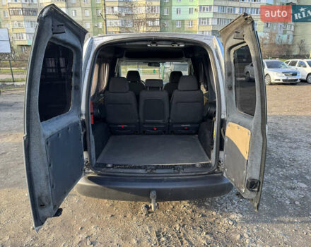 Серый Фольксваген Кадди, объемом двигателя 1.97 л и пробегом 211 тыс. км за 5500 $, фото 10 на Automoto.ua