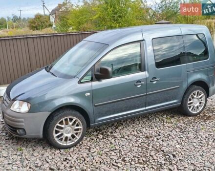 Серый Фольксваген Кадди, объемом двигателя 1.6 л и пробегом 218 тыс. км за 6750 $, фото 24 на Automoto.ua