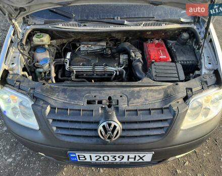 Серый Фольксваген Кадди, объемом двигателя 1.97 л и пробегом 211 тыс. км за 5500 $, фото 9 на Automoto.ua