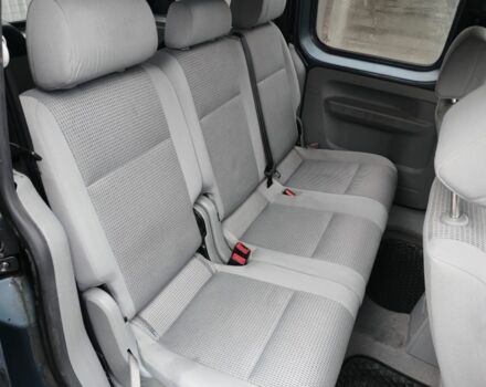 Серый Фольксваген Кадди, объемом двигателя 1.6 л и пробегом 220 тыс. км за 7000 $, фото 19 на Automoto.ua