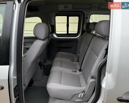 Серый Фольксваген Кадди, объемом двигателя 1.6 л и пробегом 183 тыс. км за 7200 $, фото 14 на Automoto.ua