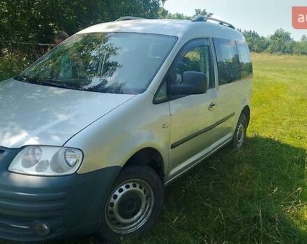 Серый Фольксваген Кадди, объемом двигателя 1.9 л и пробегом 449 тыс. км за 5200 $, фото 2 на Automoto.ua