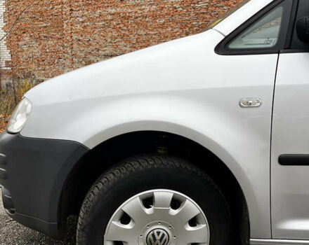 Сірий Фольксваген Кадді, об'ємом двигуна 1.6 л та пробігом 239 тис. км за 7200 $, фото 13 на Automoto.ua