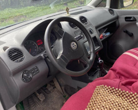 Сірий Фольксваген Кадді, об'ємом двигуна 1.98 л та пробігом 380 тис. км за 5000 $, фото 3 на Automoto.ua