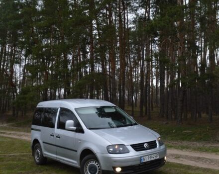 Серый Фольксваген Кадди, объемом двигателя 1.9 л и пробегом 260 тыс. км за 5499 $, фото 2 на Automoto.ua