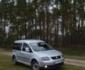 Серый Фольксваген Кадди, объемом двигателя 1.9 л и пробегом 260 тыс. км за 5499 $, фото 2 на Automoto.ua