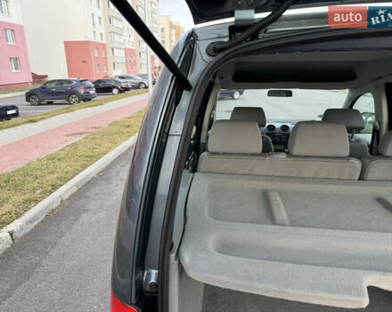 Серый Фольксваген Кадди, объемом двигателя 1.6 л и пробегом 227 тыс. км за 7899 $, фото 39 на Automoto.ua