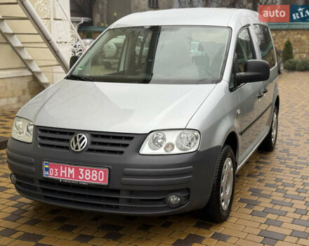 Серый Фольксваген Кадди, объемом двигателя 1.6 л и пробегом 183 тыс. км за 7200 $, фото 5 на Automoto.ua