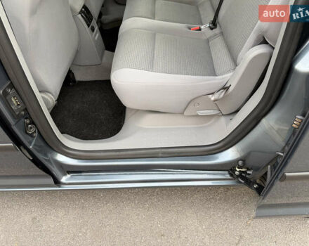 Серый Фольксваген Кадди, объемом двигателя 1.6 л и пробегом 227 тыс. км за 7899 $, фото 61 на Automoto.ua