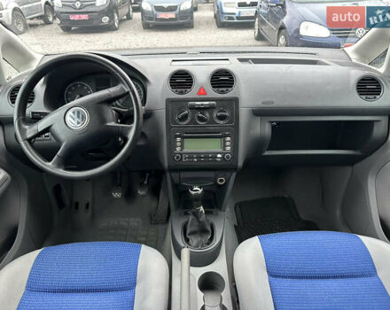 Серый Фольксваген Кадди, объемом двигателя 1.6 л и пробегом 220 тыс. км за 6900 $, фото 8 на Automoto.ua