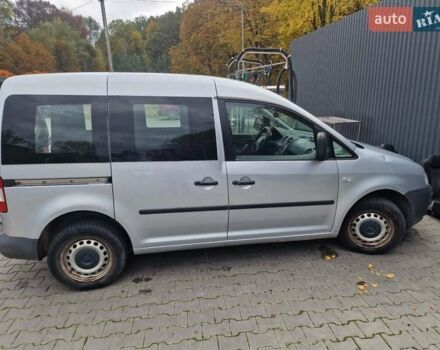 Серый Фольксваген Кадди, объемом двигателя 1.98 л и пробегом 220 тыс. км за 4500 $, фото 4 на Automoto.ua