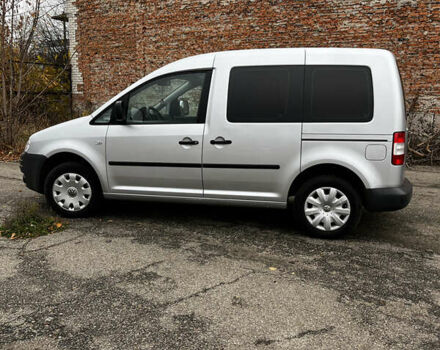 Сірий Фольксваген Кадді, об'ємом двигуна 1.6 л та пробігом 239 тис. км за 7200 $, фото 7 на Automoto.ua