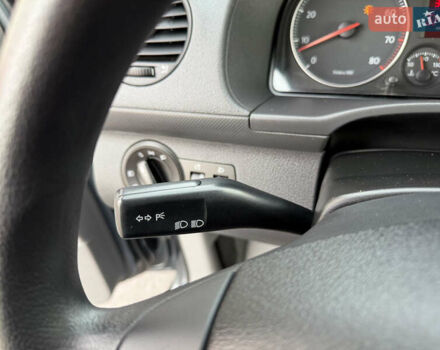 Серый Фольксваген Кадди, объемом двигателя 1.6 л и пробегом 227 тыс. км за 7899 $, фото 54 на Automoto.ua