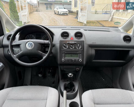 Серый Фольксваген Кадди, объемом двигателя 1.6 л и пробегом 183 тыс. км за 7200 $, фото 17 на Automoto.ua