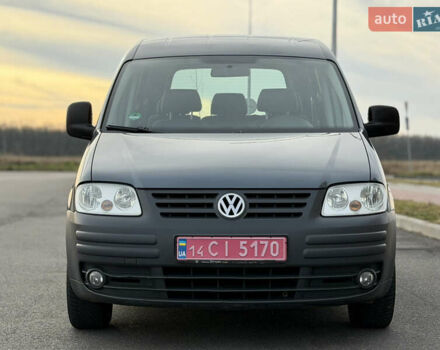 Серый Фольксваген Кадди, объемом двигателя 1.6 л и пробегом 227 тыс. км за 7899 $, фото 5 на Automoto.ua