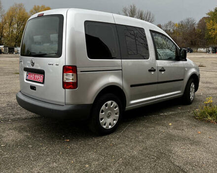 Сірий Фольксваген Кадді, об'ємом двигуна 1.6 л та пробігом 239 тис. км за 7200 $, фото 4 на Automoto.ua