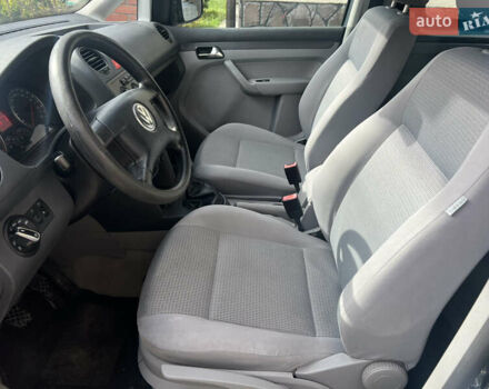 Серый Фольксваген Кадди, объемом двигателя 1.4 л и пробегом 170 тыс. км за 6950 $, фото 63 на Automoto.ua