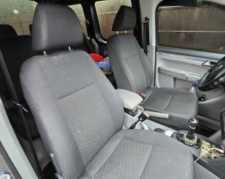 Сірий Фольксваген Кадді, об'ємом двигуна 1.9 л та пробігом 368 тис. км за 6600 $, фото 12 на Automoto.ua