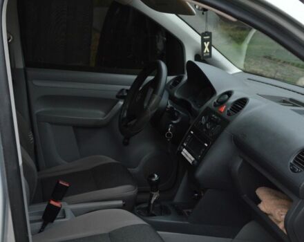 Серый Фольксваген Кадди, объемом двигателя 1.9 л и пробегом 260 тыс. км за 5499 $, фото 8 на Automoto.ua