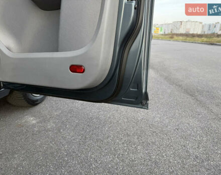 Серый Фольксваген Кадди, объемом двигателя 1.6 л и пробегом 227 тыс. км за 7899 $, фото 73 на Automoto.ua