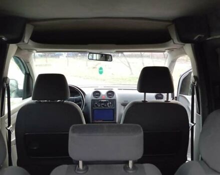 Серый Фольксваген Кадди, объемом двигателя 2 л и пробегом 211 тыс. км за 5300 $, фото 8 на Automoto.ua