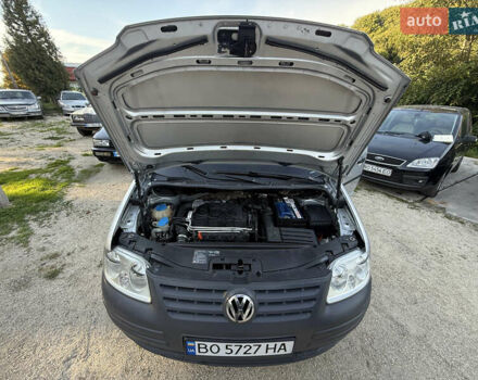 Сірий Фольксваген Кадді, об'ємом двигуна 1.9 л та пробігом 270 тис. км за 6450 $, фото 16 на Automoto.ua