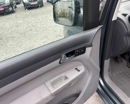 Серый Фольксваген Кадди, объемом двигателя 1.6 л и пробегом 220 тыс. км за 6900 $, фото 11 на Automoto.ua