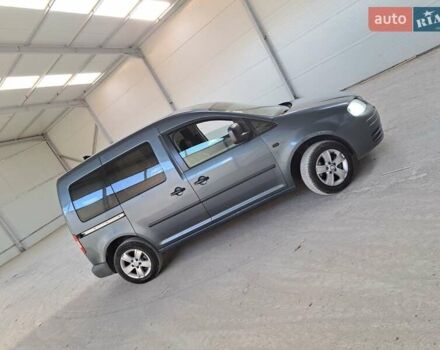 Серый Фольксваген Кадди, объемом двигателя 1.9 л и пробегом 340 тыс. км за 5600 $, фото 5 на Automoto.ua