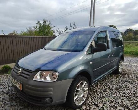 Серый Фольксваген Кадди, объемом двигателя 1.6 л и пробегом 218 тыс. км за 6750 $, фото 2 на Automoto.ua
