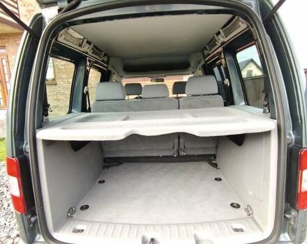 Серый Фольксваген Кадди, объемом двигателя 1.6 л и пробегом 218 тыс. км за 6750 $, фото 44 на Automoto.ua