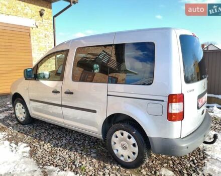 Серый Фольксваген Кадди, объемом двигателя 1.6 л и пробегом 219 тыс. км за 6650 $, фото 6 на Automoto.ua
