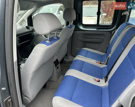 Серый Фольксваген Кадди, объемом двигателя 1.6 л и пробегом 220 тыс. км за 6900 $, фото 7 на Automoto.ua