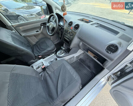 Сірий Фольксваген Кадді, об'ємом двигуна 1.9 л та пробігом 270 тис. км за 6450 $, фото 13 на Automoto.ua