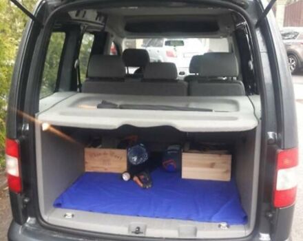 Серый Фольксваген Кадди, объемом двигателя 1.6 л и пробегом 190 тыс. км за 8000 $, фото 10 на Automoto.ua