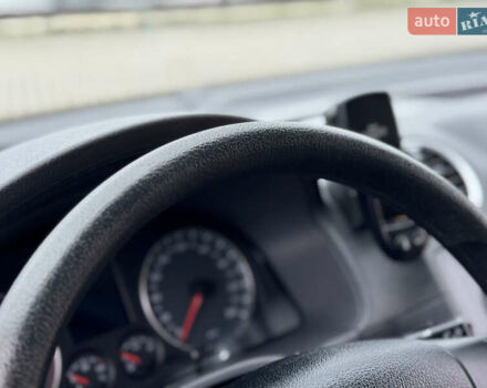 Серый Фольксваген Кадди, объемом двигателя 1.6 л и пробегом 259 тыс. км за 7900 $, фото 58 на Automoto.ua