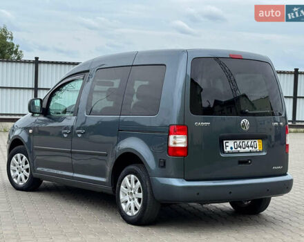 Серый Фольксваген Кадди, объемом двигателя 1.6 л и пробегом 259 тыс. км за 7900 $, фото 19 на Automoto.ua
