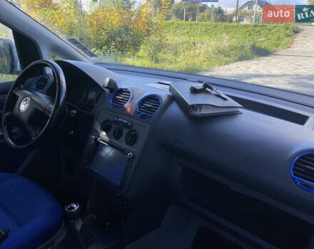 Сірий Фольксваген Кадді, об'ємом двигуна 1.6 л та пробігом 182 тис. км за 6900 $, фото 8 на Automoto.ua